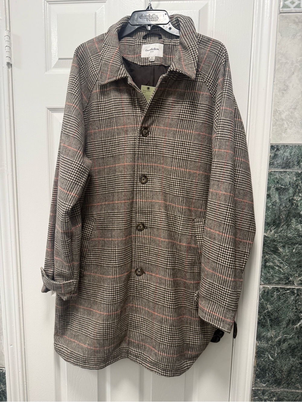 Goodfellow Plaid Overcoat - Men’s Classic Gray Coat size XL NWT